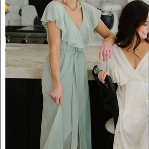Bridesmaid dress worn once, XXL, sage